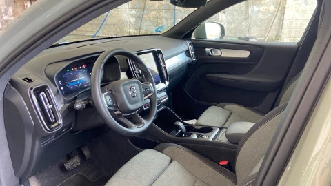 Volvo XC40 2.0 B3 G Core Auto