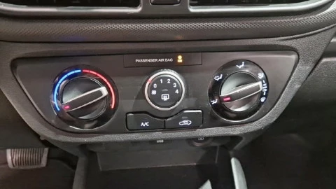 Hyundai i10 1.0 Klass AT