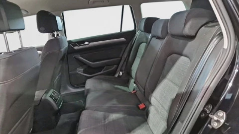 Volkswagen Passat Variant Executive 2.0 TDI 110kW DSG