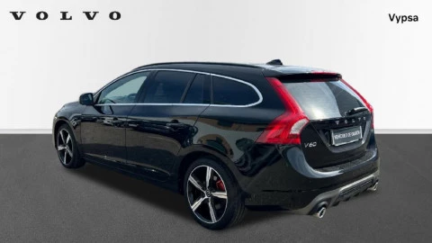 Volvo V60 2.0 D2 R-Design Momentum