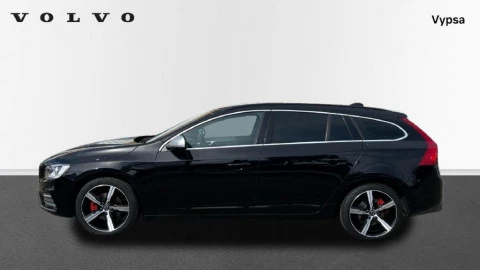 Volvo V60 2.0 D2 R-Design Momentum
