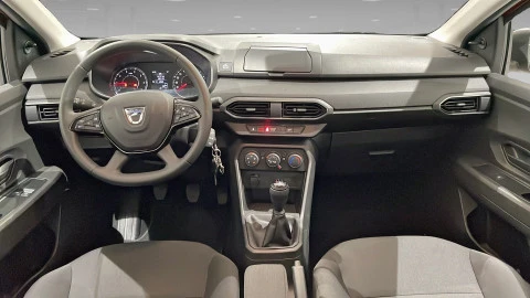 Dacia Sandero  SCe Essential 49kW