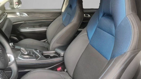 Lynk & Co 01 1.5 PHEV 3.3kW