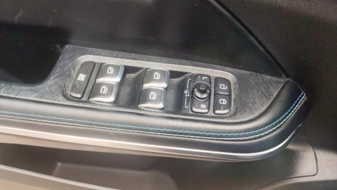 Lynk & Co 01 1.5 PHEV 3.3kW