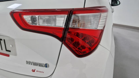 Toyota Yaris 1.5 100H Active Tech