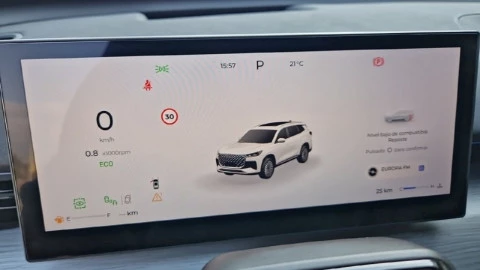 EBRO S800 1.6 TGDI Luxury 7 DCT