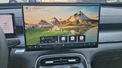 EBRO S800 1.6 TGDI Luxury 7 DCT