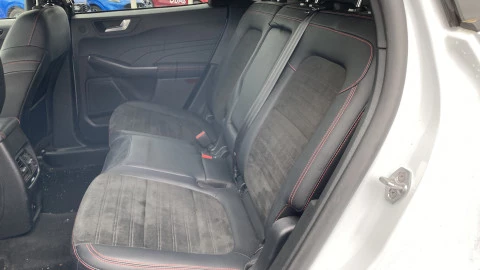 Ford Kuga ST-Line X 2.5 Duratec FHEV Auto