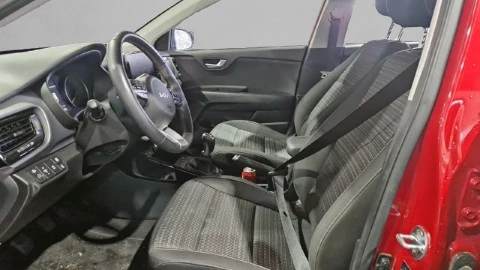 Kia Stonic 1.0 T-GDi 74kW MHEV iMT Drive Plus