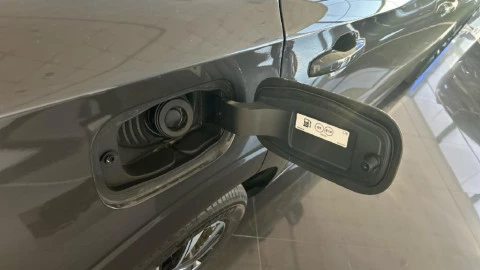 Volvo XC60 2.0 B5 G AWD Plus Dark Auto