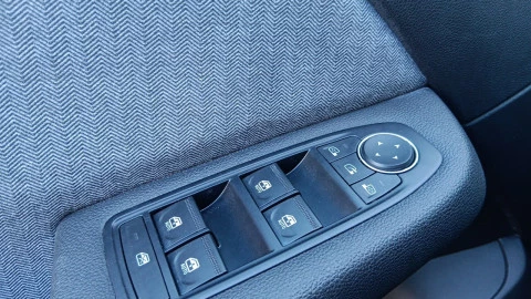 Renault Clio techno Eco-G 100cv (74kW)