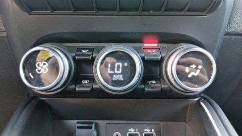 Renault Clio techno Eco-G 100cv (74kW)