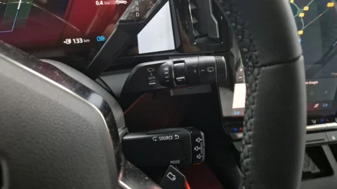 Renault Scenic E-Tech Iconic 160 kW (220CV) gran autonomía