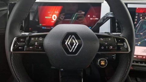 Renault Scenic E-Tech Iconic 160 kW (220CV) gran autonomía