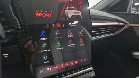 Renault Scenic E-Tech Iconic 160 kW (220CV) gran autonomía