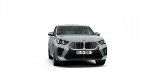 BMW iX2 xDrive30