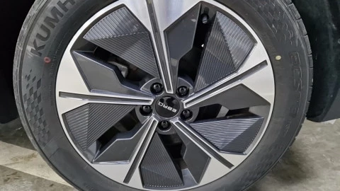 EBRO S700 1.6 TGDI Luxury 7 DCT