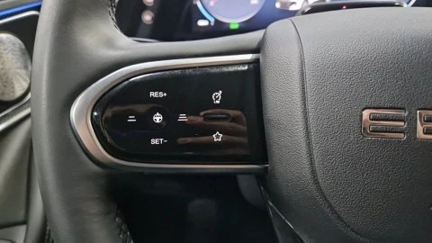 EBRO S700 1.6 TGDI Luxury 7 DCT