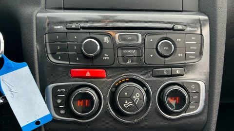 Citroën C4 1.6 e-HDi 110cv CMP Seduction