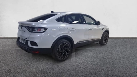 Renault Arkana Esprit Alpine full hybrid E-Tech 105kW