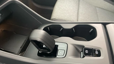 Volvo XC40 B3 G Core Auto 120 kW (163 CV)