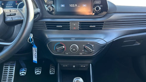 Hyundai Bayon 1.0 TGDI 74kW (100CV) 48V Maxx