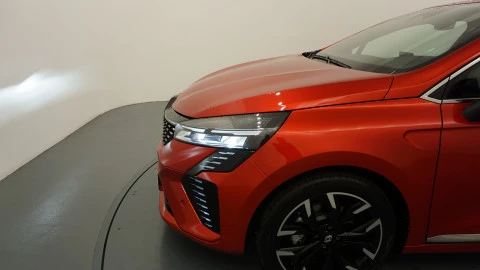 Renault Clio Techno full hybrid E-Tech 145 (103Kw)