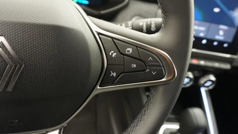 Renault Clio Techno full hybrid E-Tech 145 (103Kw)