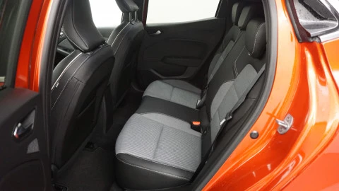 Renault Clio Techno full hybrid E-Tech 145 (103Kw)