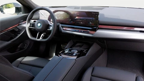 BMW i5 eDrive40