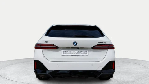 BMW i5 eDrive40