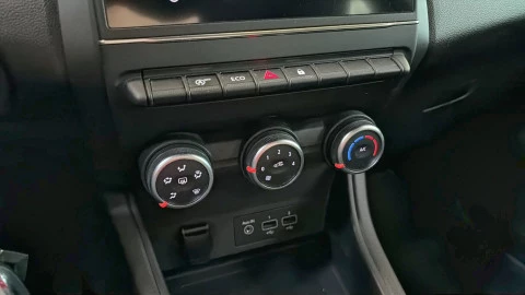 Renault Captur  TCe Intens 67kW