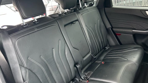 Ford Kuga Vignale 2.5 Duratec FHEV 140kW Auto