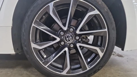 Toyota Corolla 2.0 180H FEEL! E-CVT TOURING SPORT