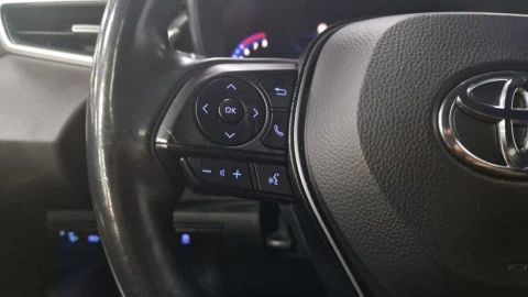 Toyota Corolla 2.0 180H FEEL! E-CVT TOURING SPORT
