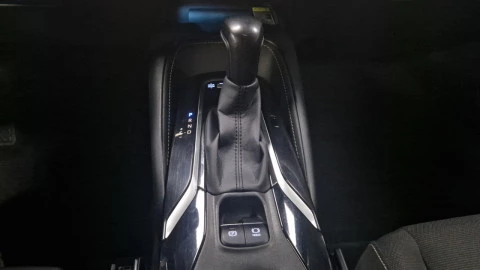 Toyota Corolla 2.0 180H FEEL! E-CVT TOURING SPORT