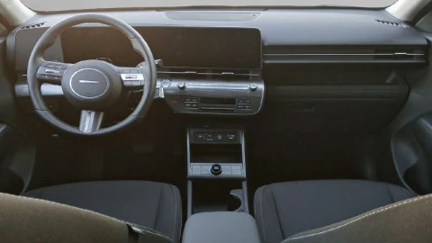 Hyundai Kona EV 99kW 48kWh Black Line