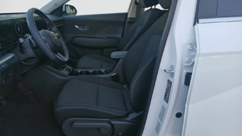 Hyundai Kona EV 99kW 48kWh Black Line