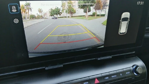 Hyundai Kona EV 99kW 48kWh Black Line