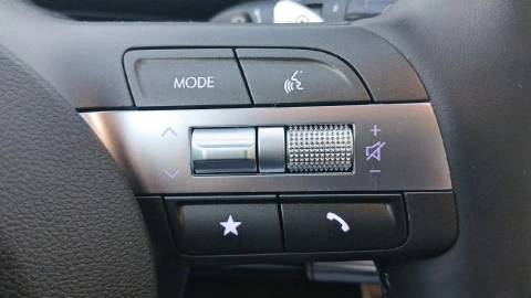 Hyundai Kona EV 99kW 48kWh Black Line