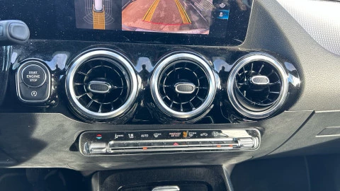 Mercedes-Benz GLA GLA 200 D