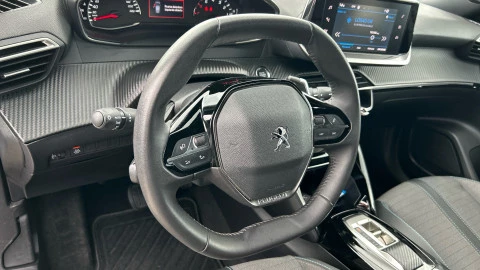 Peugeot 2008 Allure Puretech 130 S&S EAT8