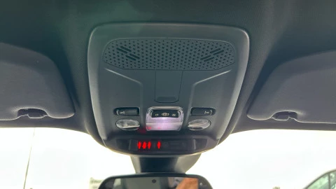 Peugeot 2008 Allure Puretech 130 S&S EAT8