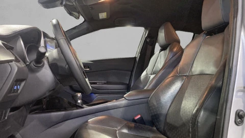 Toyota C-HR 1.8 125H Dynamic Plus