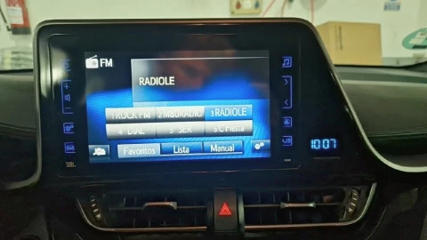 Toyota C-HR 1.8 125H Dynamic Plus