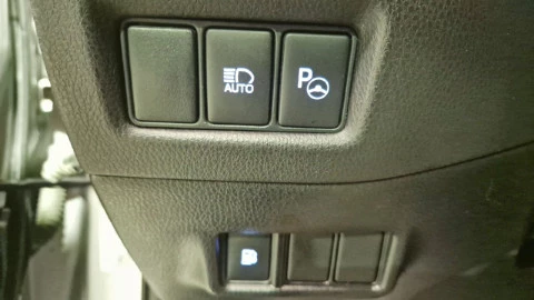 Toyota C-HR 1.8 125H Dynamic Plus