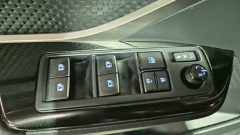 Toyota C-HR 1.8 125H Dynamic Plus