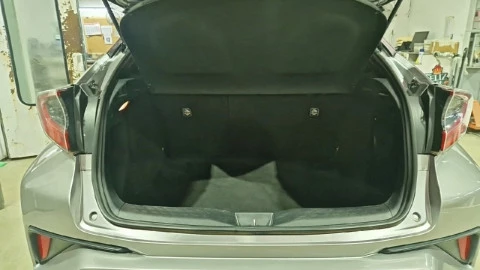 Toyota C-HR 1.8 125H Dynamic Plus