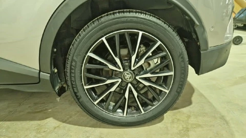 Toyota C-HR 1.8 125H Dynamic Plus