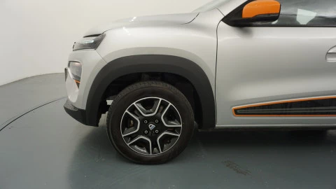 Dacia Spring Comfort Plus Electric 33kW (45CV)